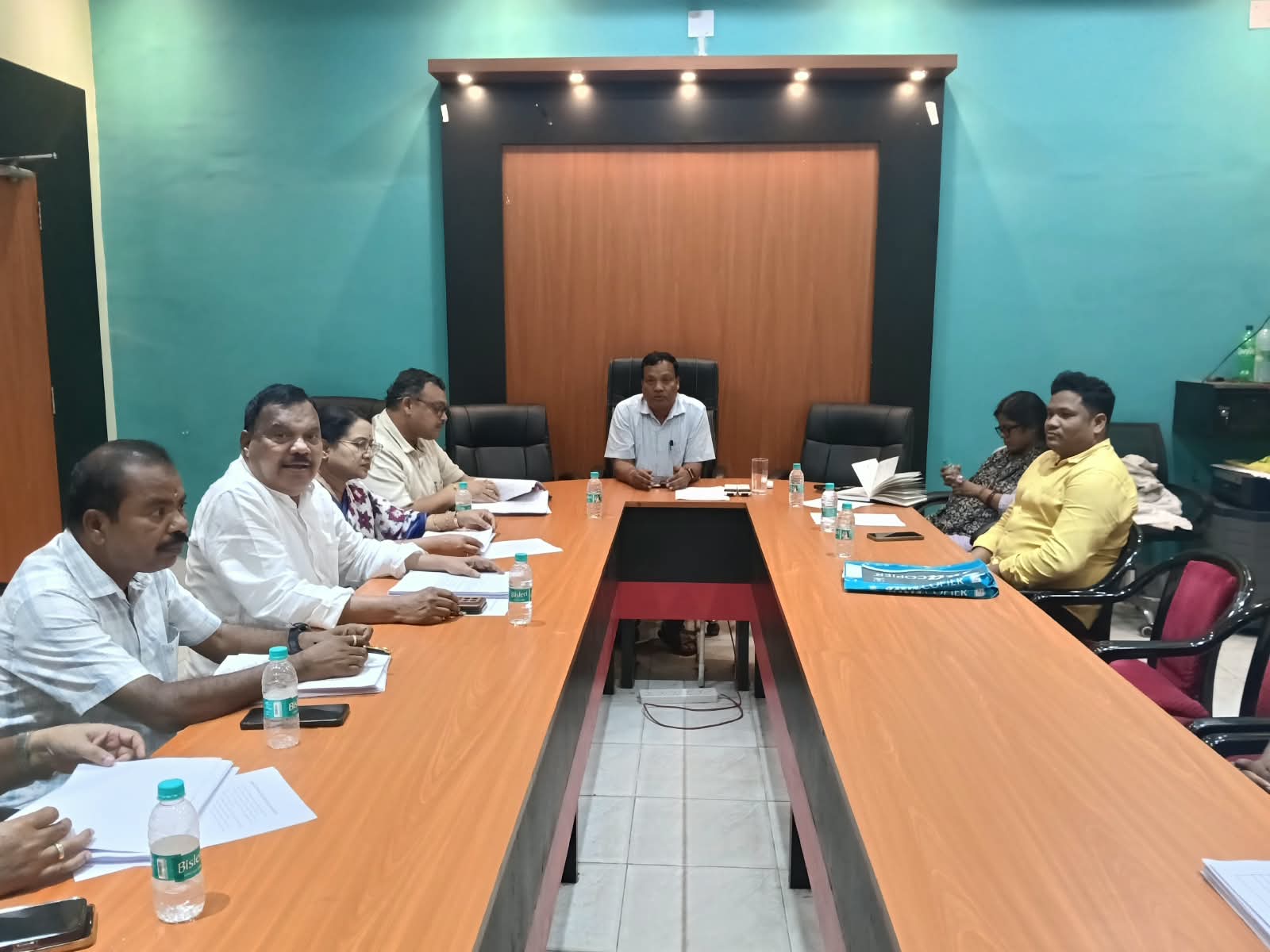 SIR-2026 ଅଧୀନରେ ମାନ୍ୟତାପ୍ରାପ୍ତ ରାଜନୈତିକ ଦଳଙ୍କୁ ଦାବି ଓ ଆପତ୍ତି ତାଲିକା ପ୍ରଦାନ