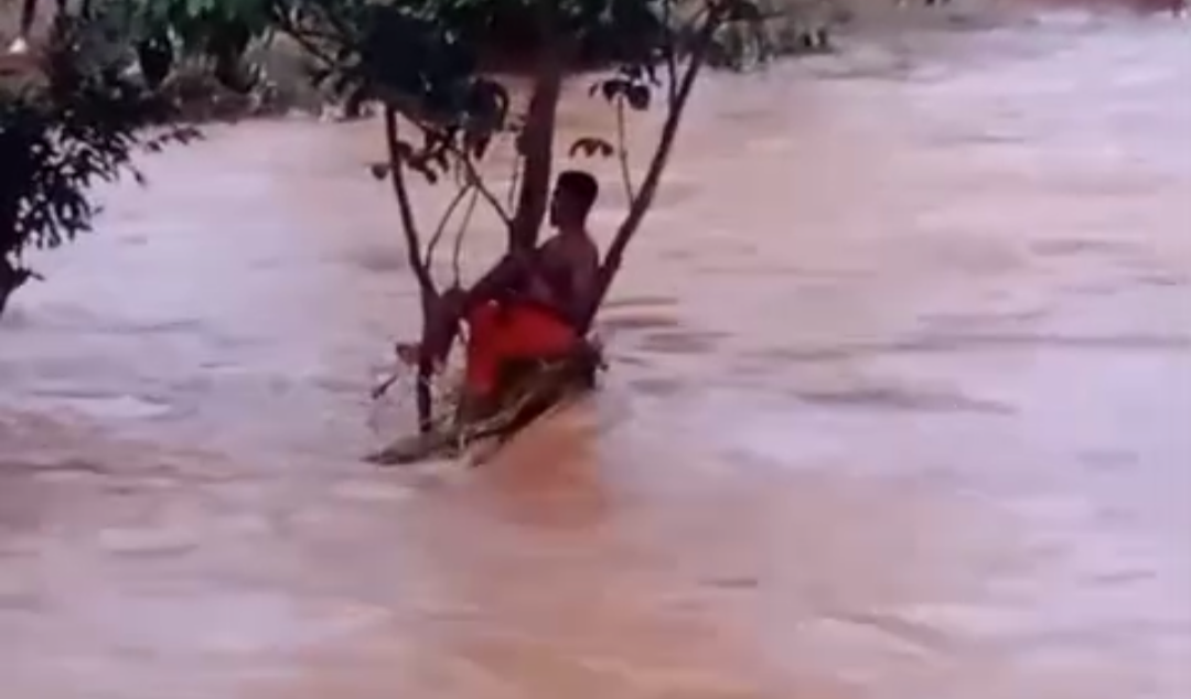 ପ୍ରଶାସନର ତତ୍ପରତା ଯୋଗୁ, କାନପୁର ଡ୍ୟାମ୍ ପ୍ରଖର ସ୍ରୋତରେ ଭାସିଯାଇଥିବା ଦୁଇ ଯୁବକ ଉଦ୍ଧାର