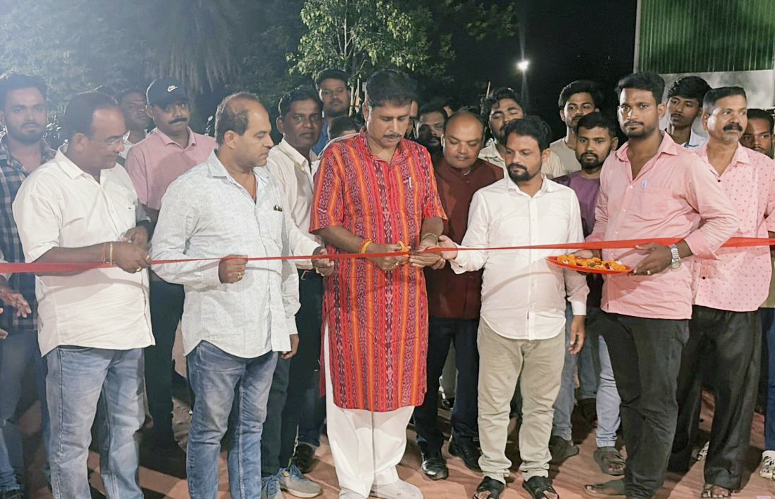 ବ୍ରହ୍ମପୁରରେ ‘ସ୍ୱଦେଶୀ ଉଦ୍ୟୋଗ ମେଳା’ ଉଦ୍ଘାଟିତ, ୧୦୦ରୁ ଊର୍ଦ୍ଧ୍ୱ ଷ୍ଟଲ୍ରେ ଜମିବ ସ୍ୱଦେଶୀ ସାମଗ୍ରୀର ବଜାର