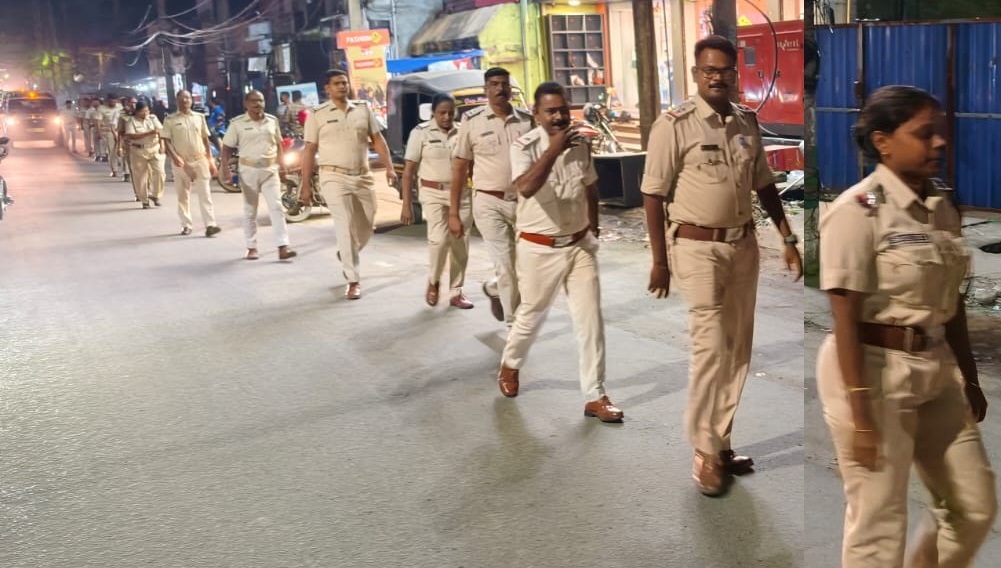 ତାଳଚେର ଗଣେଶପୂଜାକୁ ଦୃଷ୍ଟିରେ ରଖି ଟାଉନ ପୋଲିସର ଫ୍ଲାଗମାର୍ଚ୍ଚ