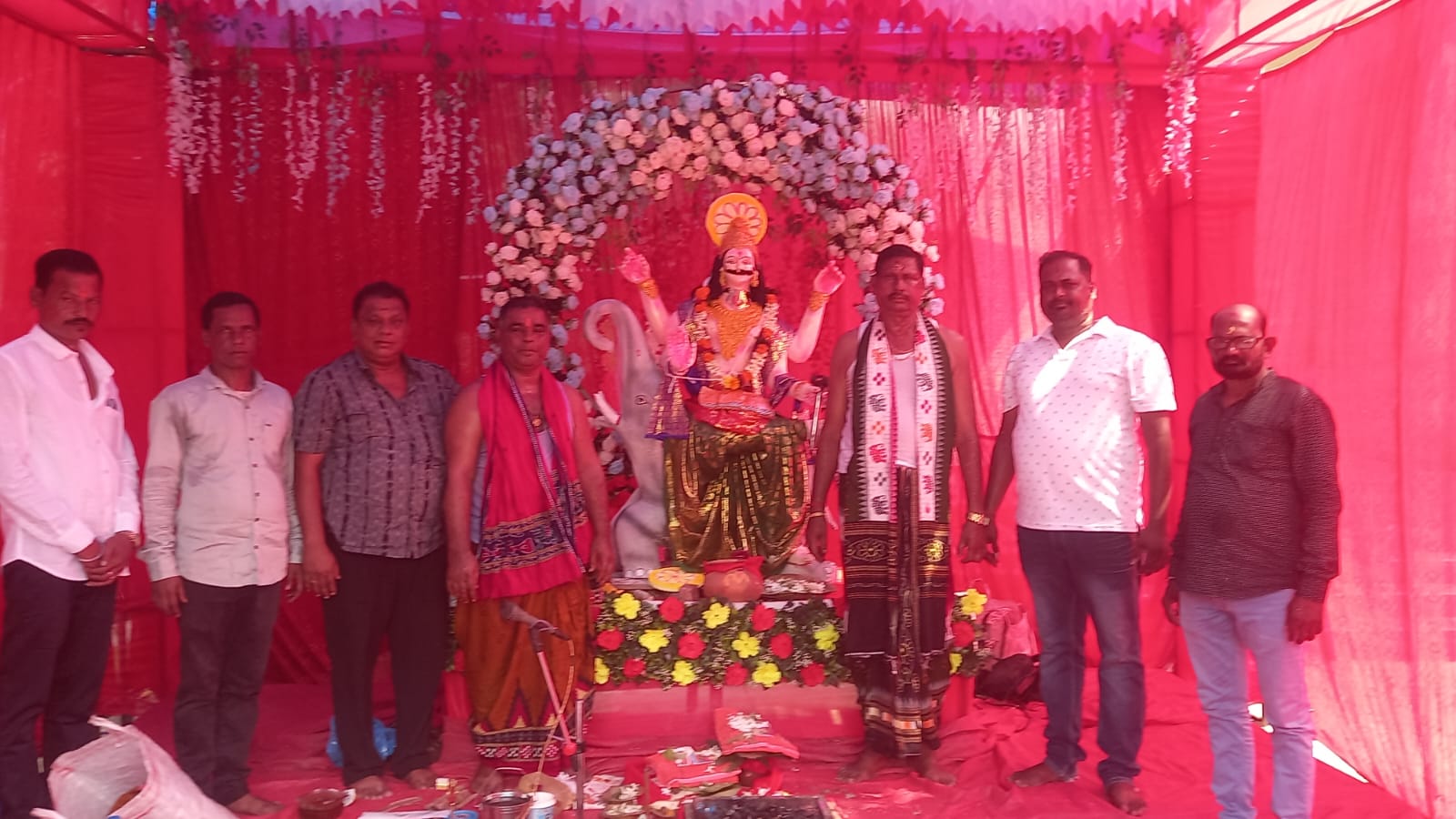 ଘରୋଇ ବସ ମାଲିକ ସଂଘ ପକ୍ଷରୁ ବିଶ୍ୱକର୍ମା ପୂଜା ପାଳିତ
