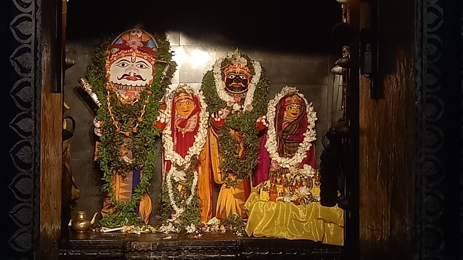 ସିଦ୍ଧ ବଳରାମଜୀଉଙ୍କ ମନ୍ଦିରରେ ଭାଦ୍ରବ ମାସର ପାର୍ଶ୍ୱ ପରିବର୍ତ୍ତନ ବଡ଼ ଏକାଦଶୀ ନୀତି ପାଳିତ