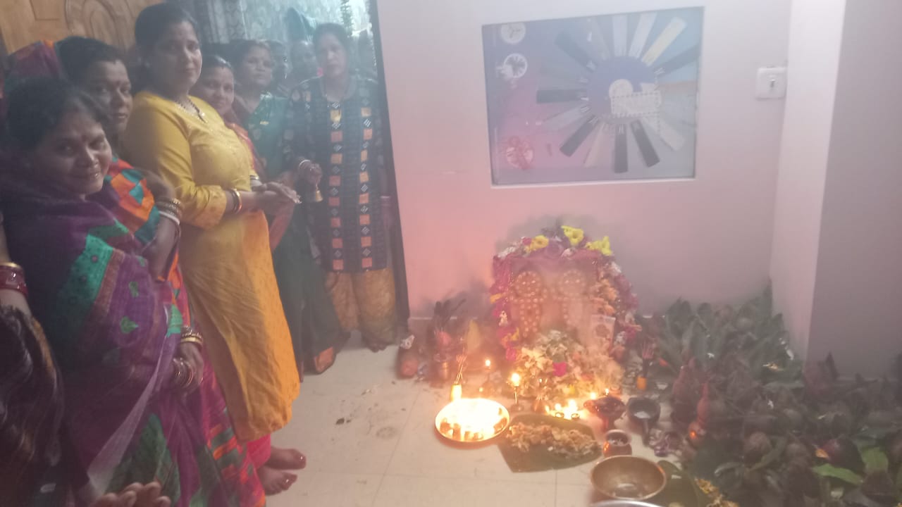 ମହାବୀର ବଜାରରେ ବୁଧେଇ ଓଷାର ଶେଷ ପାଳି ପାଳିତ