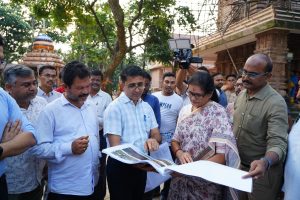 ଶିଖରଚଣ୍ଡୀ ମନ୍ଦିରର ହେବ ପୂର୍ଣ୍ଣାଙ୍ଗ ବିକାଶ; ନବରାତ୍ରୀ ପୂର୍ବରୁ ସମୀକ୍ଷା କଲେ ଉପମୁଖ୍ୟମନ୍ତ୍ରୀ ପ୍ରଭାତୀ ପରିଡ଼ା