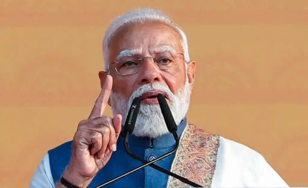 ସ୍ୱଦେଶୀକୁ ଗୁରୁତ୍ୱ ଦିଅନ୍ତୁ, ଅନାବଶ୍ୟକ ସୁନା କିଣନ୍ତୁ ନାହିଁ: ମୋଦୀ