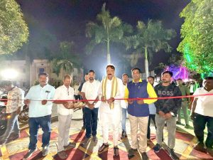ଅନୁଗୋଳ ଗଜଲକ୍ଷ୍ମୀ ପୂଜାରେ ପାରମ୍ପରିକ ମେଳା ଉଦ୍‌ଘାଟିତ, ମୁଖ୍ୟଅତିଥି ହେଲେ ବିଧାୟକ ପ୍ରତାପ ଚନ୍ଦ୍ର ପ୍ରଧାନ
