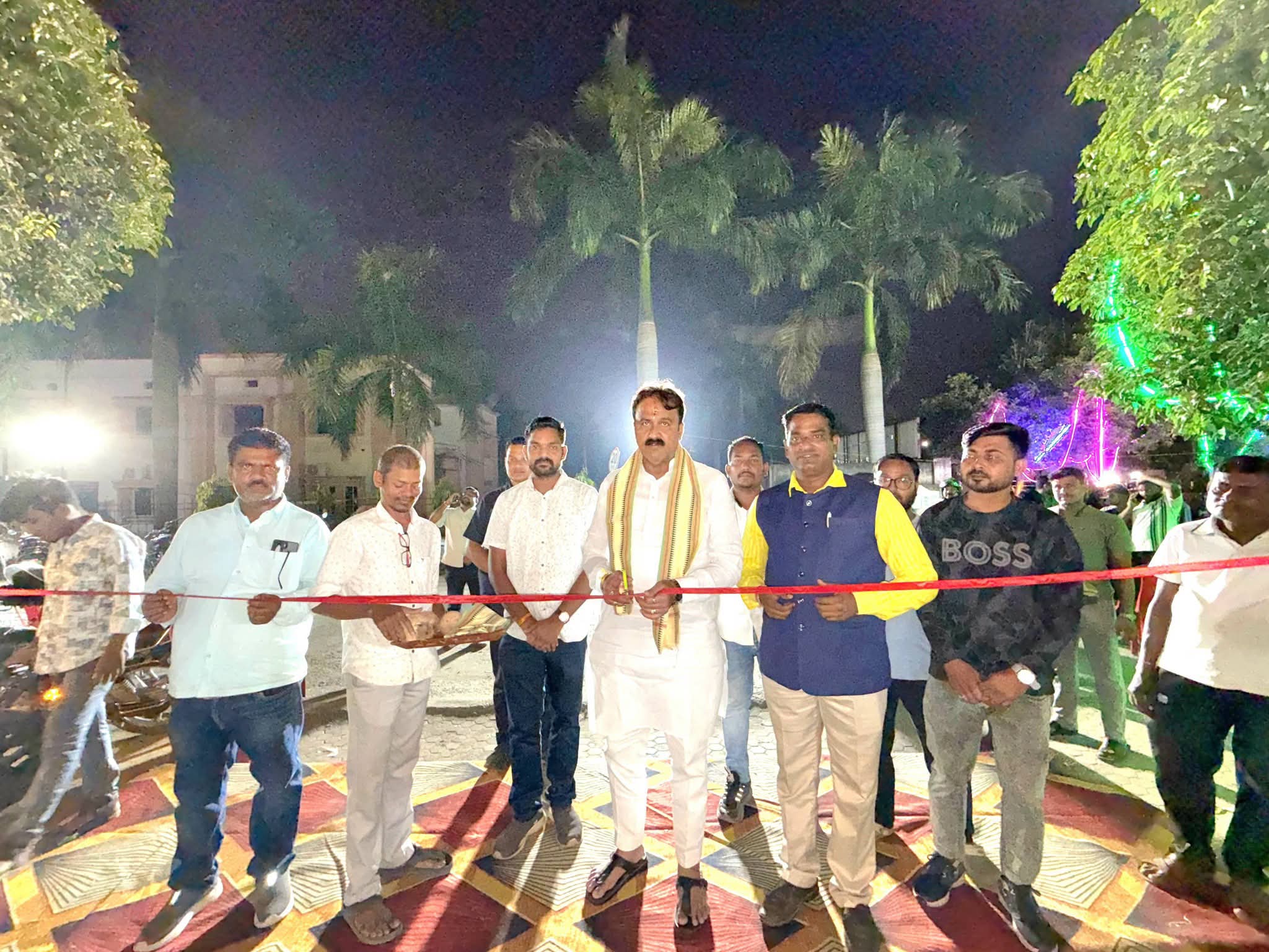 ଅନୁଗୋଳ ଗଜଲକ୍ଷ୍ମୀ ପୂଜାରେ ପାରମ୍ପରିକ ମେଳା ଉଦ୍‌ଘାଟିତ, ମୁଖ୍ୟଅତିଥି ହେଲେ ବିଧାୟକ ପ୍ରତାପ ଚନ୍ଦ୍ର ପ୍ରଧାନ