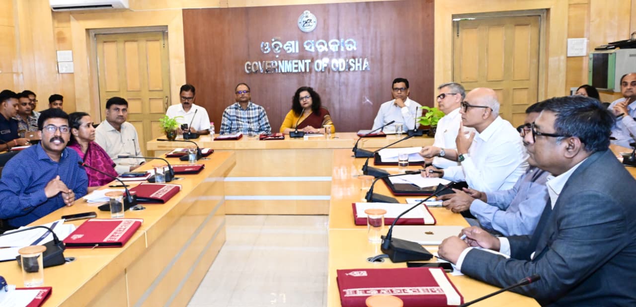 ଶିଳ୍ପ ବିକାଶ ସହ ସୁରକ୍ଷା ବ୍ୟବସ୍ଥାକୁ ପ୍ରାଥମିକତା: ମୁଖ୍ୟ ଶାସନ ସଚିବ ରାସାୟନିକ ଦୁର୍ଘଟଣା ରୋକିବାକୁ ‘ଷ୍ଟେଟ କ୍ରାଇସେସ ଗ୍ରୁପ୍’ ବୈଠକ ଅନୁଷ୍ଠିତ