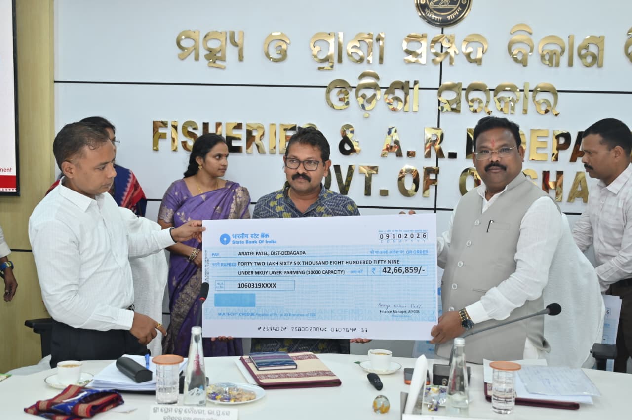 ବିଶ୍ଵ ଅଣ୍ଡା ଦିବସ-୨୦୨୬ ପାଳିତ; ଅଣ୍ଡା ଉତ୍ପାଦନରେ ଆଶାଜନକ ବୃଦ୍ଧି ଘଟିବ: ମନ୍ତ୍ରୀ ଶ୍ରୀ ଗୋକୁଳାନନ୍ଦ ମଲ୍ଲିକ