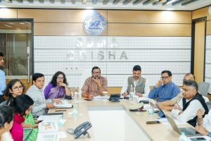 ମାନ୍ୟବର ମନ୍ତ୍ରୀଙ୍କ ଅଧ୍ୟକ୍ଷତାରେ ସମ୍ଭାବ୍ୟ ବାତ୍ୟା ମୁକାବିଲା ନେଇ ଉଚ୍ଚସ୍ତରୀୟ ସମୀକ୍ଷା ବୈଠକ