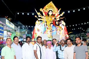 ଭକ୍ତିମୟ ପଟୁଆରରେ ମା’ ଦୁର୍ଗାଙ୍କୁ ବିଦାୟ : ଶତାଧିକ ଭକ୍ତଙ୍କ ସମାଗମରେ ମା’ଙ୍କ ଭସାଣି