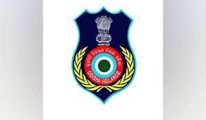 ଆୟ ବହିର୍ଭୂତ ସମ୍ପତ୍ତି ଠୁଳ ମାମଲା: ନବରଙ୍ଗପୁର ପ୍ରାଣୀଧନ ନିରୀକ୍ଷକ ପ୍ରଫୁଲ୍ଲ ହାଲଦାର ଗିରଫ