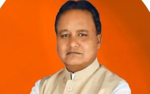 ସମ୍ଭାବ୍ୟ ବାତ୍ୟା ପ୍ରଭାବ: ଆସନ୍ତା ୨୮ ତାରିଖରେ ହେବାକୁ ଥିବା ମୁଖ୍ୟମନ୍ତ୍ରୀଙ୍କ ଅଭିଯୋଗ ଶୁଣାଣି ସ୍ଥଗିତ