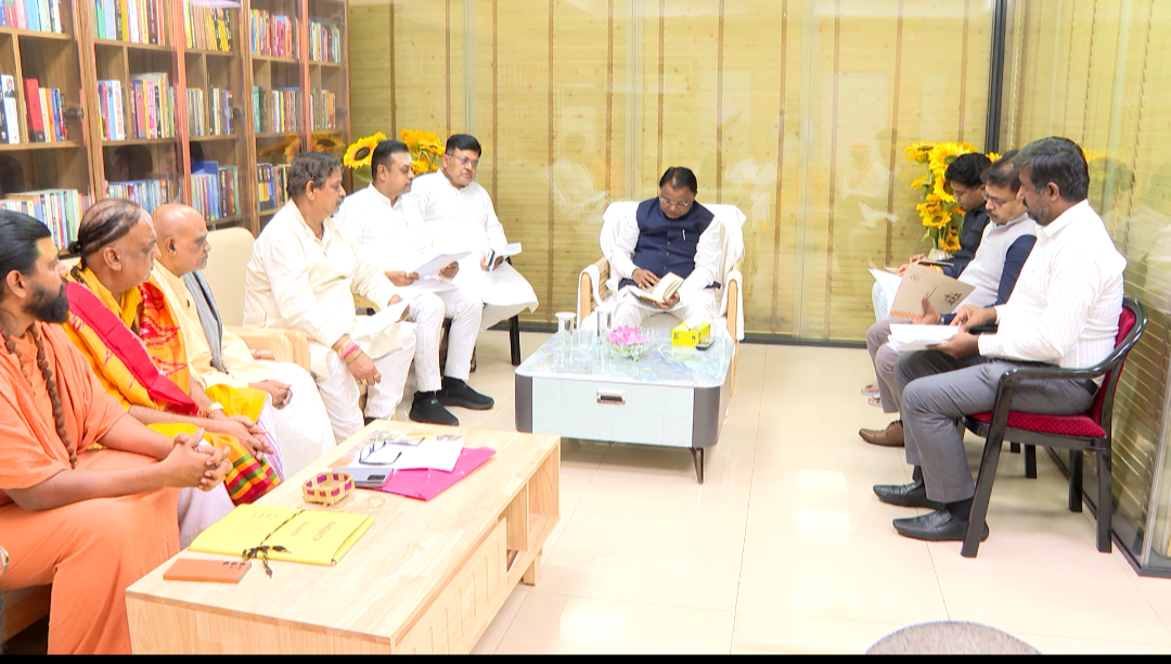 ପୁରୀର ମଠ-ମନ୍ଦିର ଉନ୍ନତି ନେଇ ମୁଖ୍ୟମନ୍ତ୍ରୀଙ୍କ ସହ ମଠାଧୀଶଙ୍କ ଆଲୋଚନା