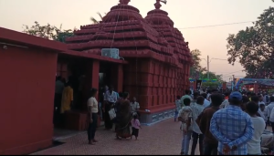 ମାଂ ଲଙ୍କେଶ୍ୱରୀ ଙ୍କ ଖଣ୍ଡା ବସା ଯାତ୍ରା ଧୁମ ଧାମ ରେ ପାଳିତ ହୋଇଯାଇଛି