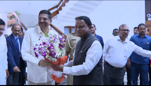ରାଜ୍ୟପାଳ ଡ. ହରିବାବୁ କୁମ୍ଭମପାଟିଙ୍କୁ ଭାବପୂର୍ଣ୍ଣ ବିଦାୟ: ରାଜ୍ୟ ଅତିଥି ଭବନରେ ରାତ୍ରଭୋଜନ କାର୍ଯ୍ୟକ୍ରମ ଆୟୋଜିତ