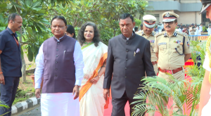 ଭୁବନେଶ୍ୱର ବିମାନବନ୍ଦରରେ ନୂତନ ରାଜ୍ୟପାଳ ଶ୍ରୀ ବ୍ରଜ ମୋହନ ରାମଙ୍କୁ ସ୍ୱାଗତ କଲେ ମୁଖ୍ୟମନ୍ତ୍ରୀ ମୋହନ ଚରଣ ମାଝୀ