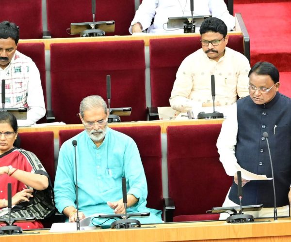 ବିଧାନସଭାର ସପ୍ତଦଶ ଅଧିବେଶନ ଆରମ୍ଭ: ଦିବଙ୍ଗତ ସଦସ୍ୟଙ୍କୁ ଶ୍ରଦ୍ଧାଞ୍ଜଳି, ବିକାଶମୂଳକ ପ୍ରସଙ୍ଗକୁ ଗୁରୁତ୍ୱ