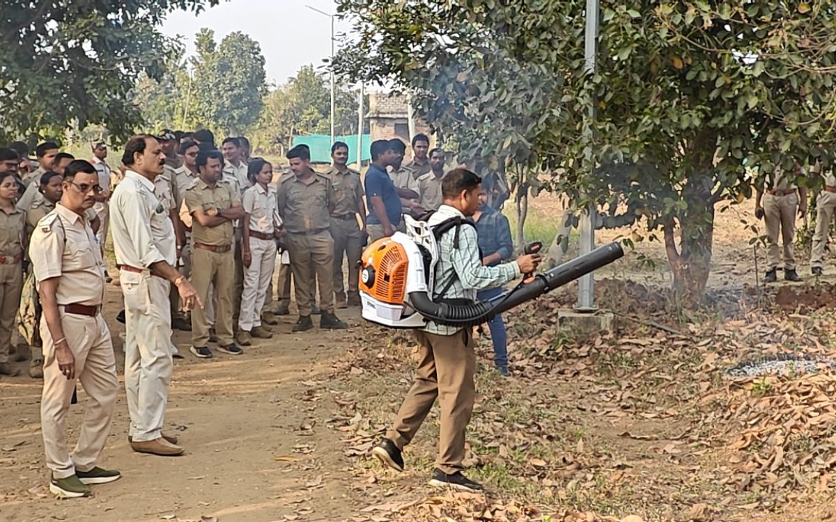 ବନଖଣ୍ଡ ସ୍ତରୀୟ ବନାଗ୍ନୀ ନିୟନ୍ତ୍ରଣ ପ୍ରଶିକ୍ଷଣ ଶିବିର ଅନୁଷ୍ଠିତ