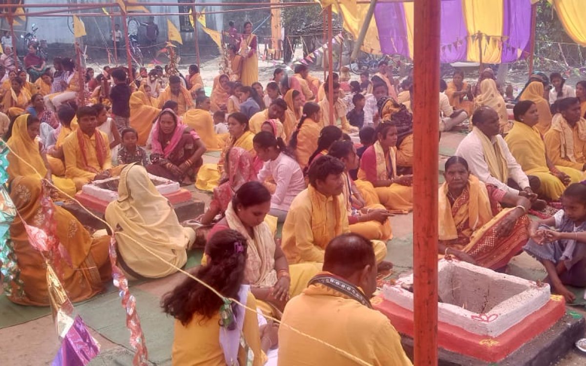 ତିନିଦିନ ଧରି ପାଳିତ ହେଉଥିବା ନବକୁଣ୍ଡିୟ ଗାୟତ୍ରୀ ମହାଯଜ୍ଞର ପୂର୍ଣ୍ଣାହୂତି ସଂପୂର୍ଣ୍ଣ