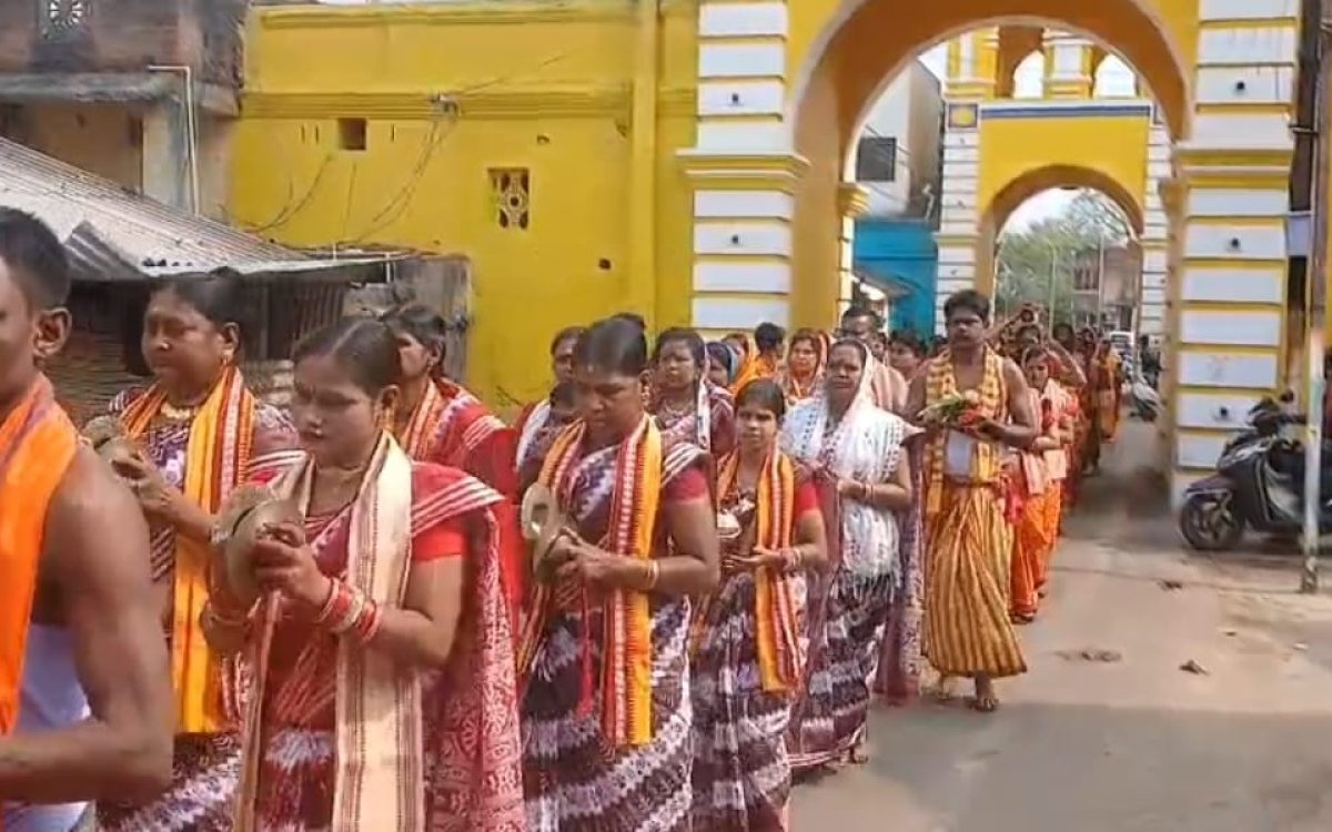 ତାଳଚେର ଦେଉଳବେଡା ରେ ମା ତାରିଣୀଙ୍କ ବାର୍ଷିକ ଉତ୍ସବ ନାମଯଜ୍ଞ