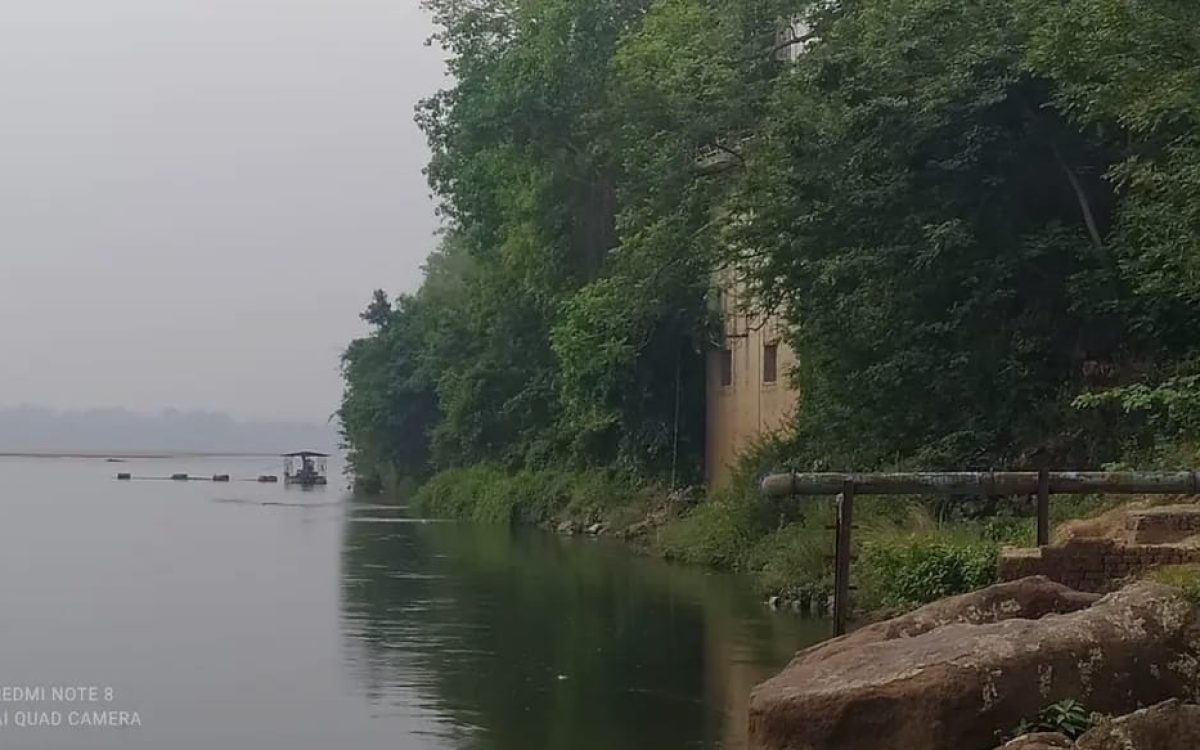 ବିଶ୍ୱ ଜଳଦିବସରେ କୁମ୍ଭିର କାନ୍ଦଣା ଜଳ ସଙ୍କଟ ସହ ବ୍ରାହ୍ମଣୀ ଜଳ ପାଲଟିଛି ଜହର!