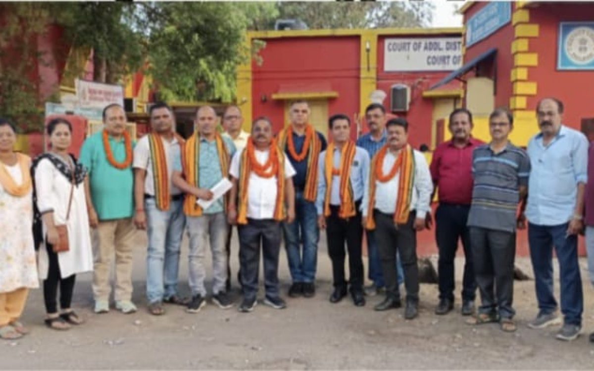 ଫୁଲବାଣୀ ଓକିଲ ସଂଘର ନିର୍ବାଚନ: ସଭାପତି ଭଗବାନ ମହାନ୍ତି ଓ ସମ୍ପାଦକ ପୂର୍ଣ୍ଣଚନ୍ଦ୍ର ତ୍ରିପାଠୀ ନିର୍ବାଚିତ