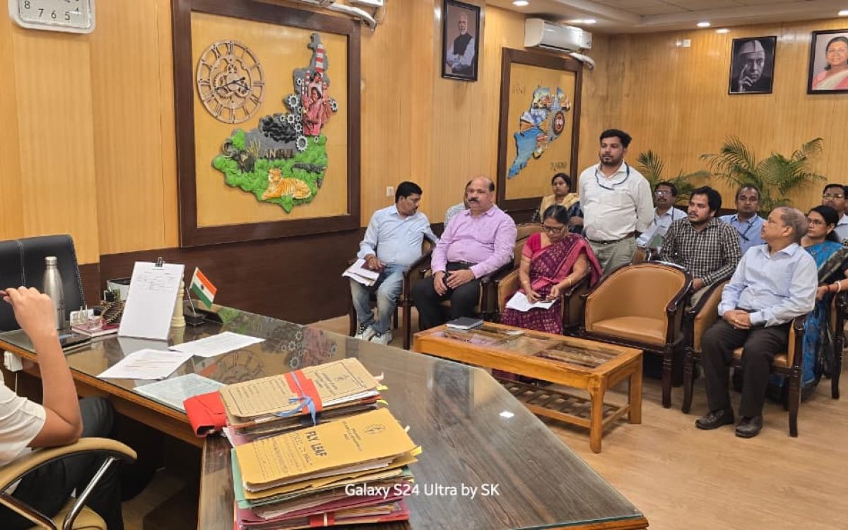 ଜିଲ୍ଲା ସଙ୍କଟ ପରିଚାଳନା ଗୋଷ୍ଠୀର ବୈଠକ ଅନୁଷ୍ଠିତ