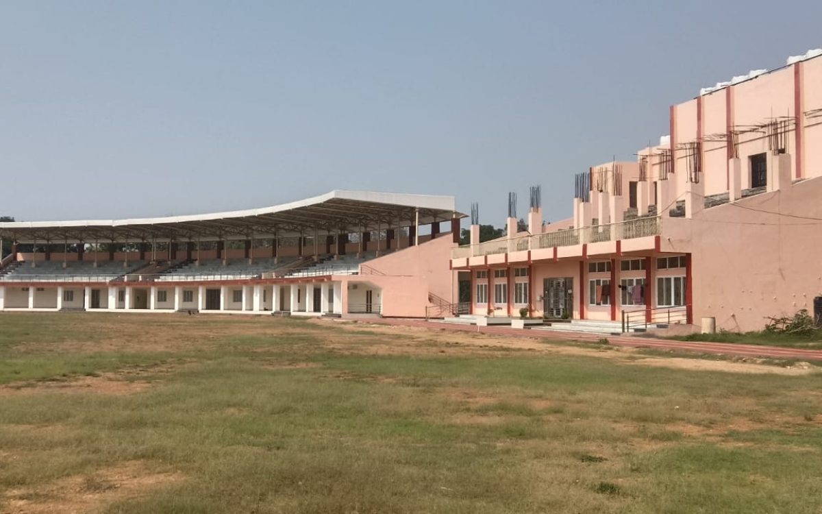 ତାଳଚେର ଷ୍ଟାଡ଼ିୟମରୁ ଲକ୍ଷାଧିକ ଟଙ୍କାର ସାମଗ୍ରୀ ଚୋରୀପୋଲିସ୍ ନିଷ୍କ୍ରିୟ, ସିସିଟିଭି କାହାସ୍ୱାର୍ଥ!