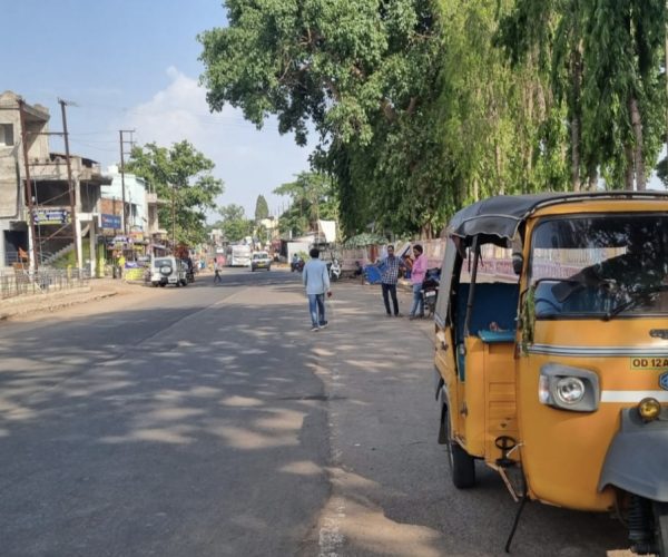 ବାଲିଗୁଡାରେ ଗ୍ରୀଷ୍ମ ପ୍ରବାହ ବଢୁଛି : ୪୨ ଡିଗ୍ରୀ ପାର କଲା ପାରଦ : ବିଦ୍ୟୁତ ର ଲୁଚକାଳି ଖେଳ ରେ ଜନ ଅସନ୍ତୋଷ