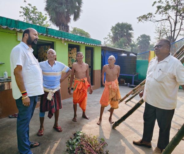 କଳମଛୁଇଁର ଗୋପବନ୍ଧୁ ଜରାଶ୍ରମ ପରିଦର୍ଶନ କଲେ ବିଧାୟକ ବ୍ରଜକିଶୋର ପ୍ରଧାନ