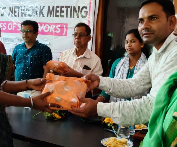 ବାଲ୍ୟ ବିବାହ ,ଶିଶୁ ଯୌନ ନିର୍ଯ୍ୟାତିତ ଓ ଅପହରଣ ହୋଇଥିବା ପୀଡିତା ଓ ସେମାନଙ୍କ ଅଭିଭାବକ ମାନଙ୍କୁ ନେଇକି ସର୍ଭାଇଭର ନେଟୱାର୍କ କାର୍ଯ୍ୟକ୍ରମ ଅନୁଷ୍ଠିତ