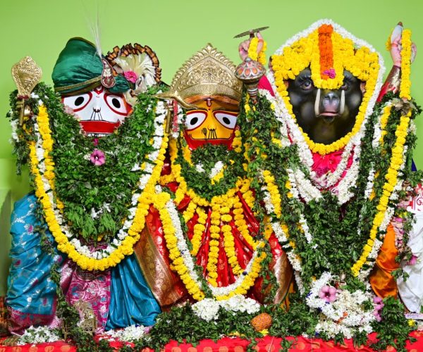 ମହାପ୍ରଭୁ ବରାହ ଅବତାରରେ ଦର୍ଶନ ଦେଲେ