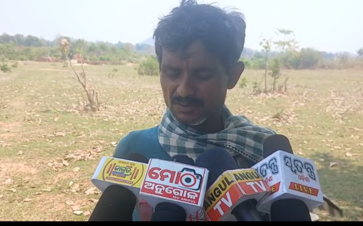 ଇଟା ମାଫିଆ ଓ ତହସିଲଦାର ଙ୍କ *ମଧୁଚନ୍ଦ୍ରିକା ଯୋଗୁଁ ସଂକଟରେ ** ବ୍ରାହ୍ମଣି ନଦୀ କୁଳ ଅଂଚଳ ବାସି ,*