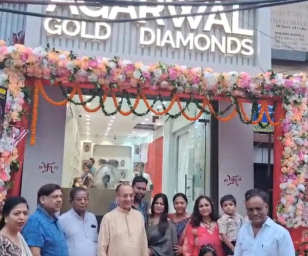 କଟକରେ ଖୋଲିଲା ସୁନା ଗହଣା ଏବଂ ଡାଇମଣ୍ଡ ସୋ ରୁମଅଗ୍ରୱାଲ ଗୋଲଡ଼ ଏଣ୍ଡ ଡାଇମଣ୍ଡ