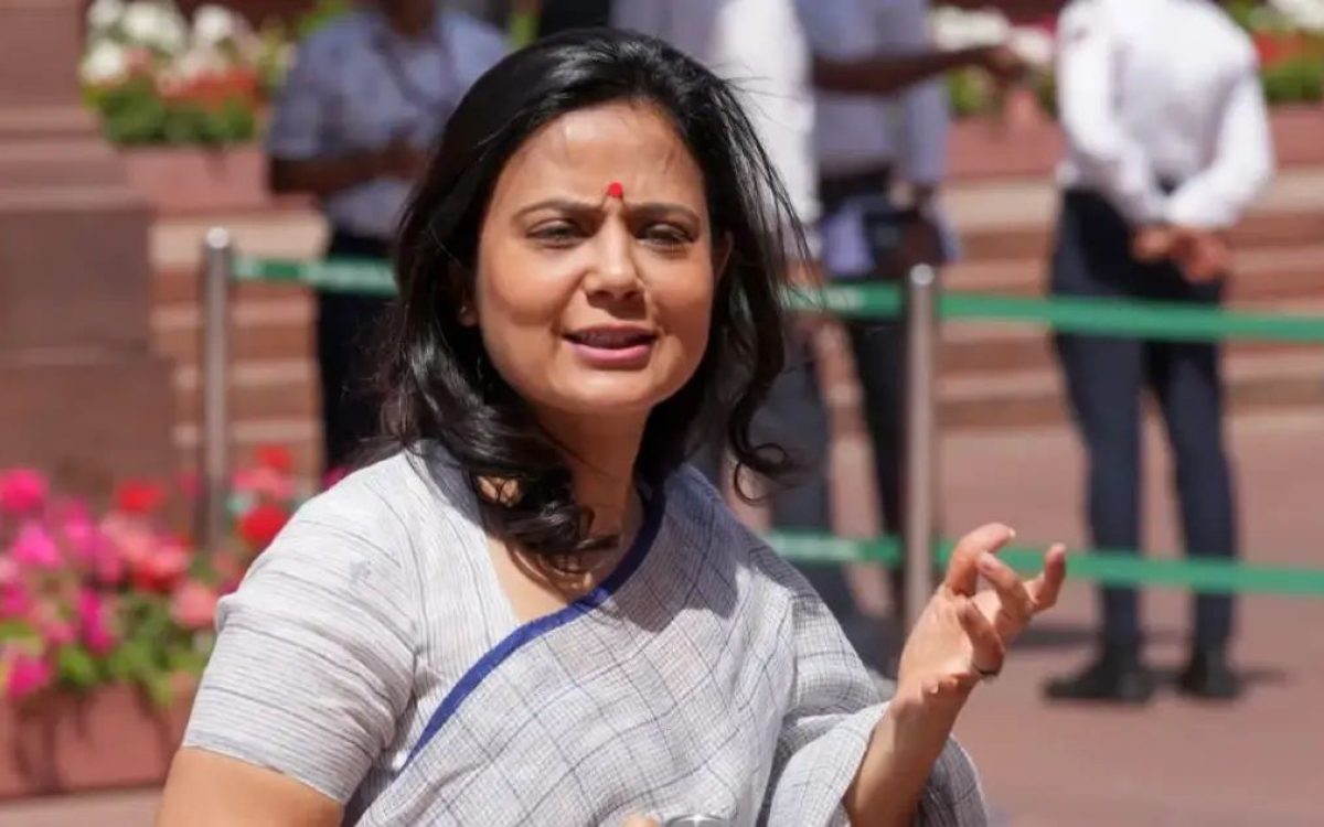 ଅମିତ ଶାହଙ୍କ ମୁଣ୍ଡ କାଟି ଟେବୁଲ ଉପରେ ରଖାଯିବା ଉଚିତ… ମହୁଆ ମୋଇତ୍ରା