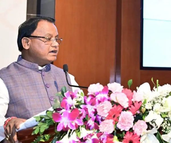 ଶ୍ରମିକଙ୍କୁ ଭେଟି ଦେଲେ ମୋହନ ସରକାର: ବଢିଲା ଶ୍ରମିକଙ୍କ ମଜୁରୀ